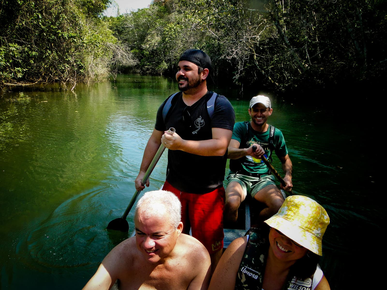 Passeio de barco na Estância Mimosa